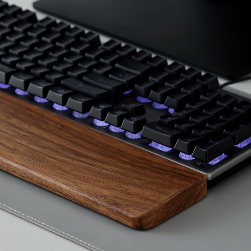 Podkładka pod nadgarstek z lit – Gaming Keyboard Ergo recenzja i cena
